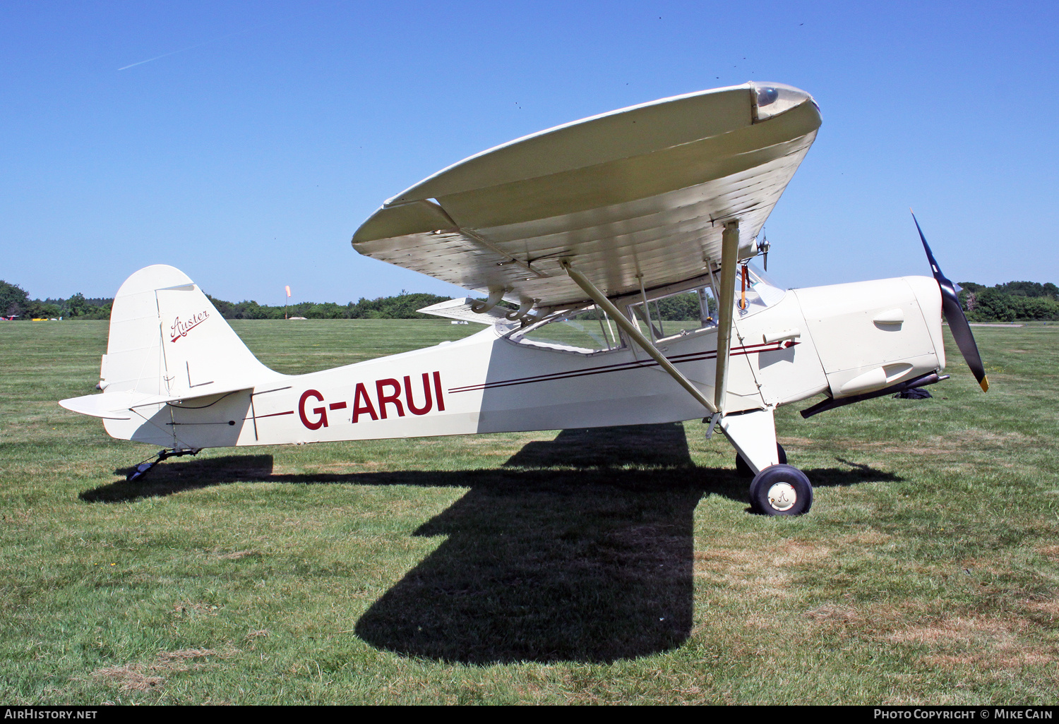 Aircraft Photo of G-ARUI | Beagle A-61 Terrier 1 | AirHistory.net #809664