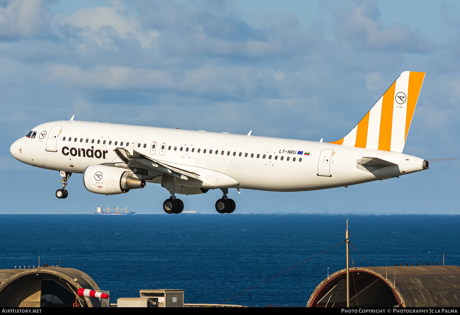 Aircraft Photo of LY-NRU | Airbus A320-214 | Condor Flugdienst | AirHistory.net #809726