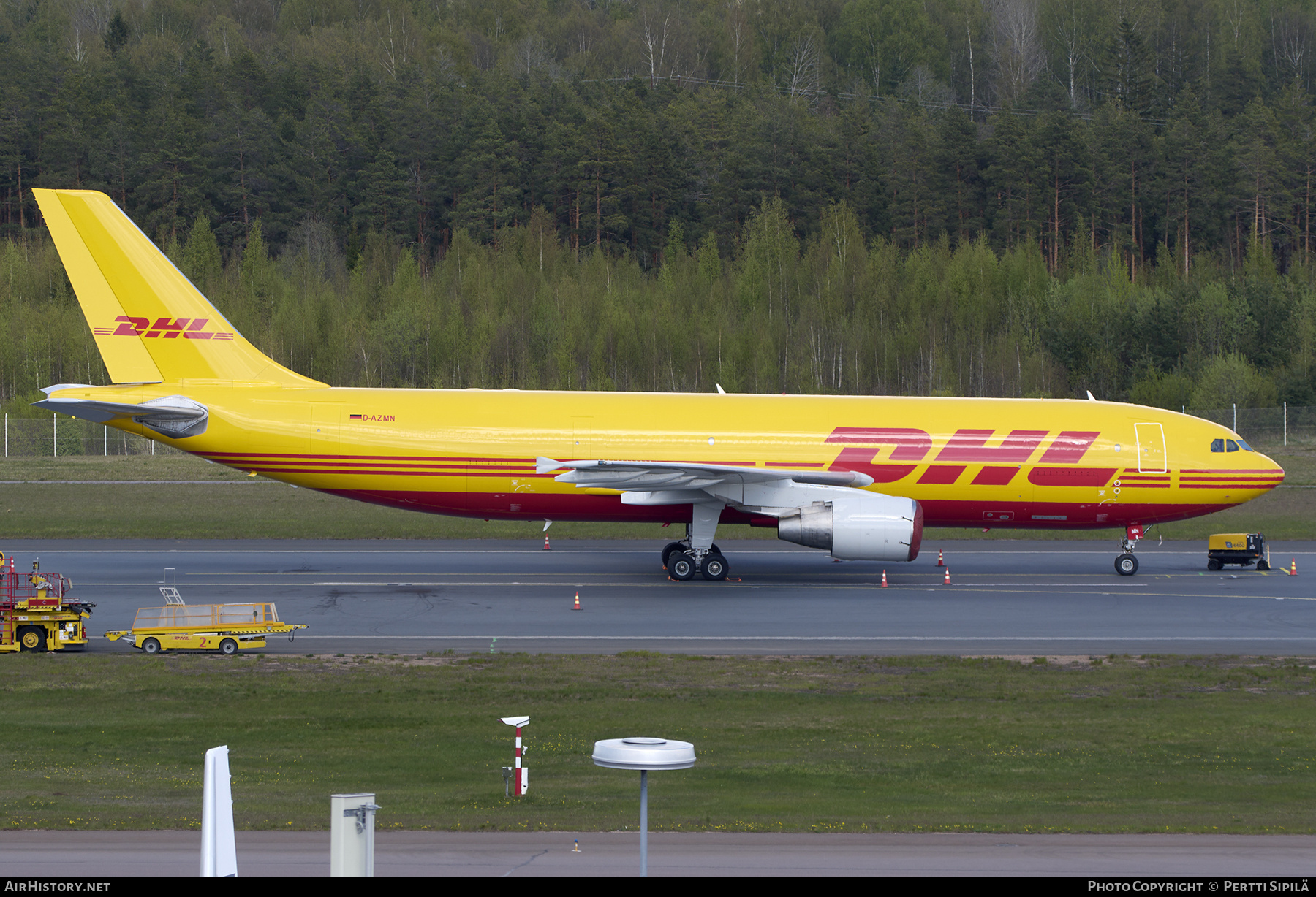 Aircraft Photo of D-AZMN | Airbus A300B4-622R(F) | DHL International | AirHistory.net #809738