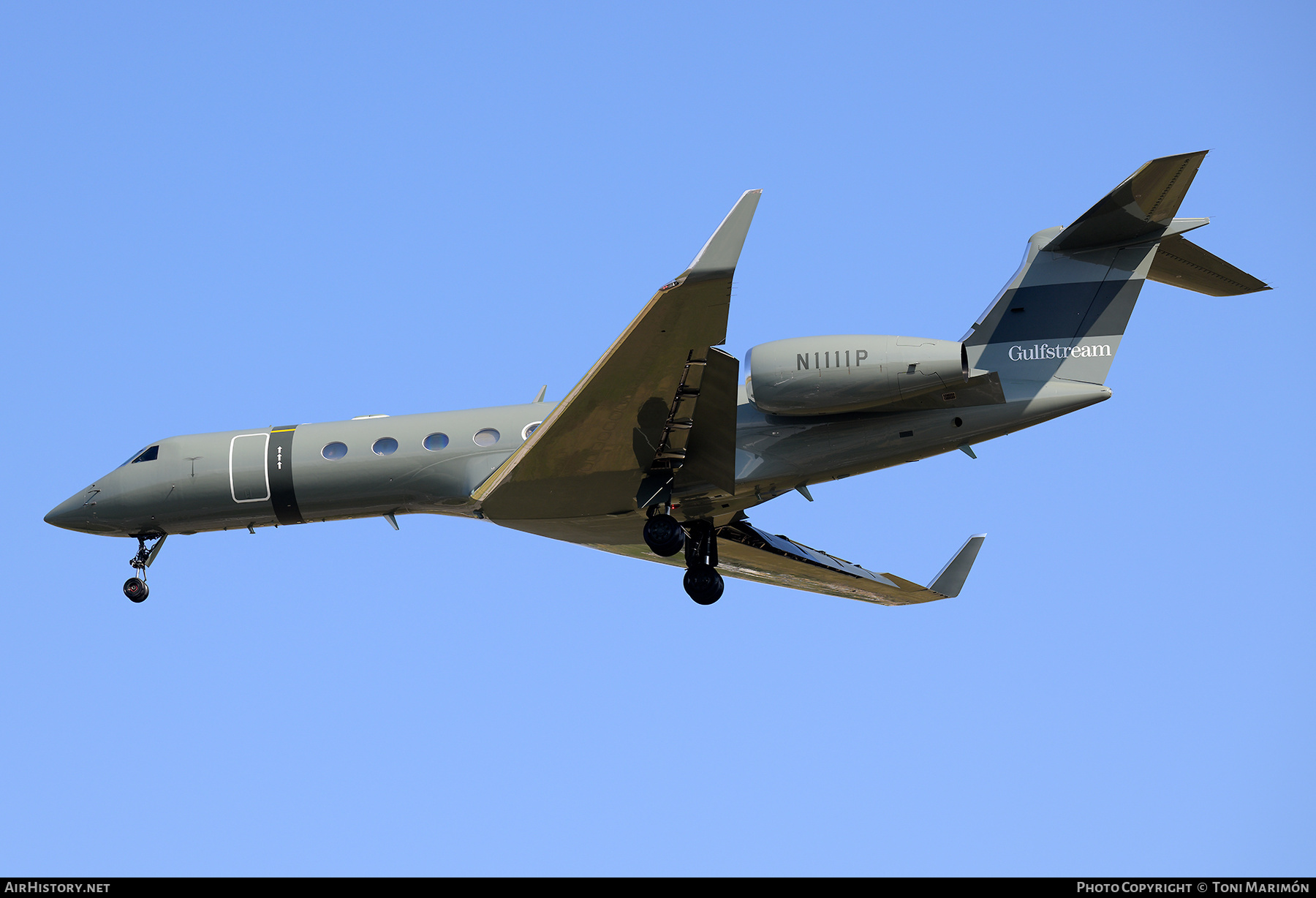 Aircraft Photo of N1111P | Gulfstream Aerospace G-V Gulfstream V | AirHistory.net #809765