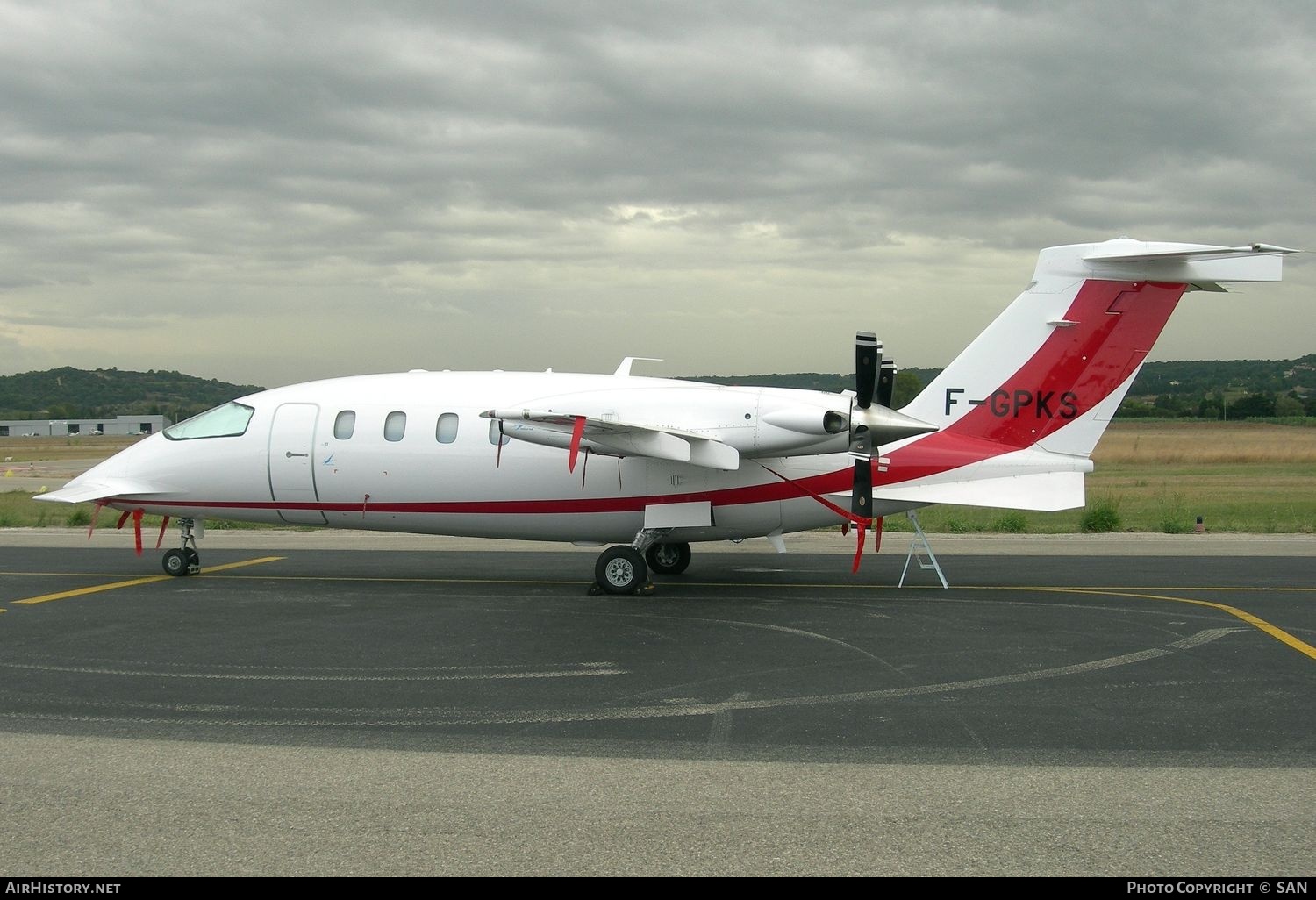 Aircraft Photo of F-GPKS | Piaggio P-180 Avanti II | AirHistory.net #809781