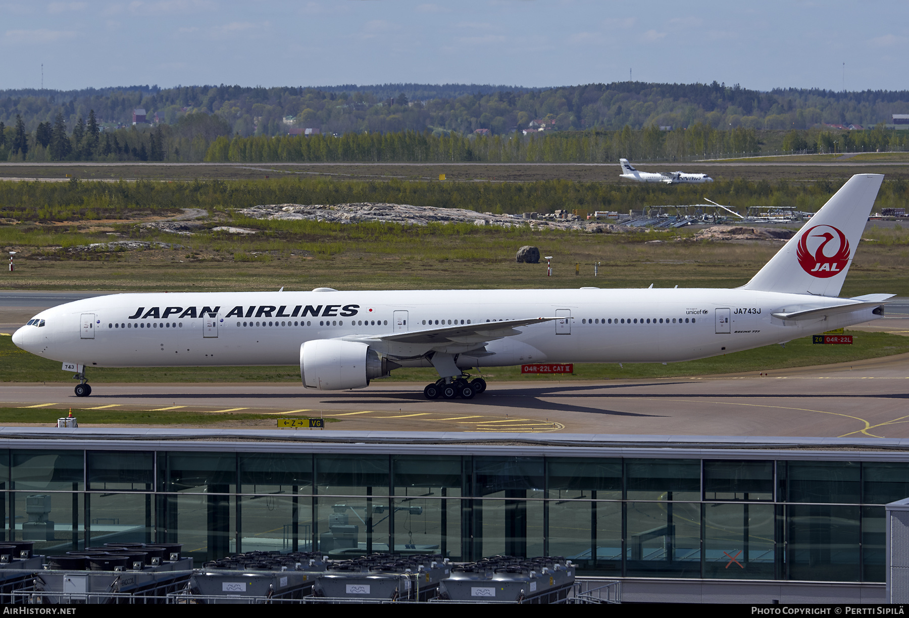 Aircraft Photo of JA743J | Boeing 777-346/ER | Japan Airlines - JAL | AirHistory.net #809796