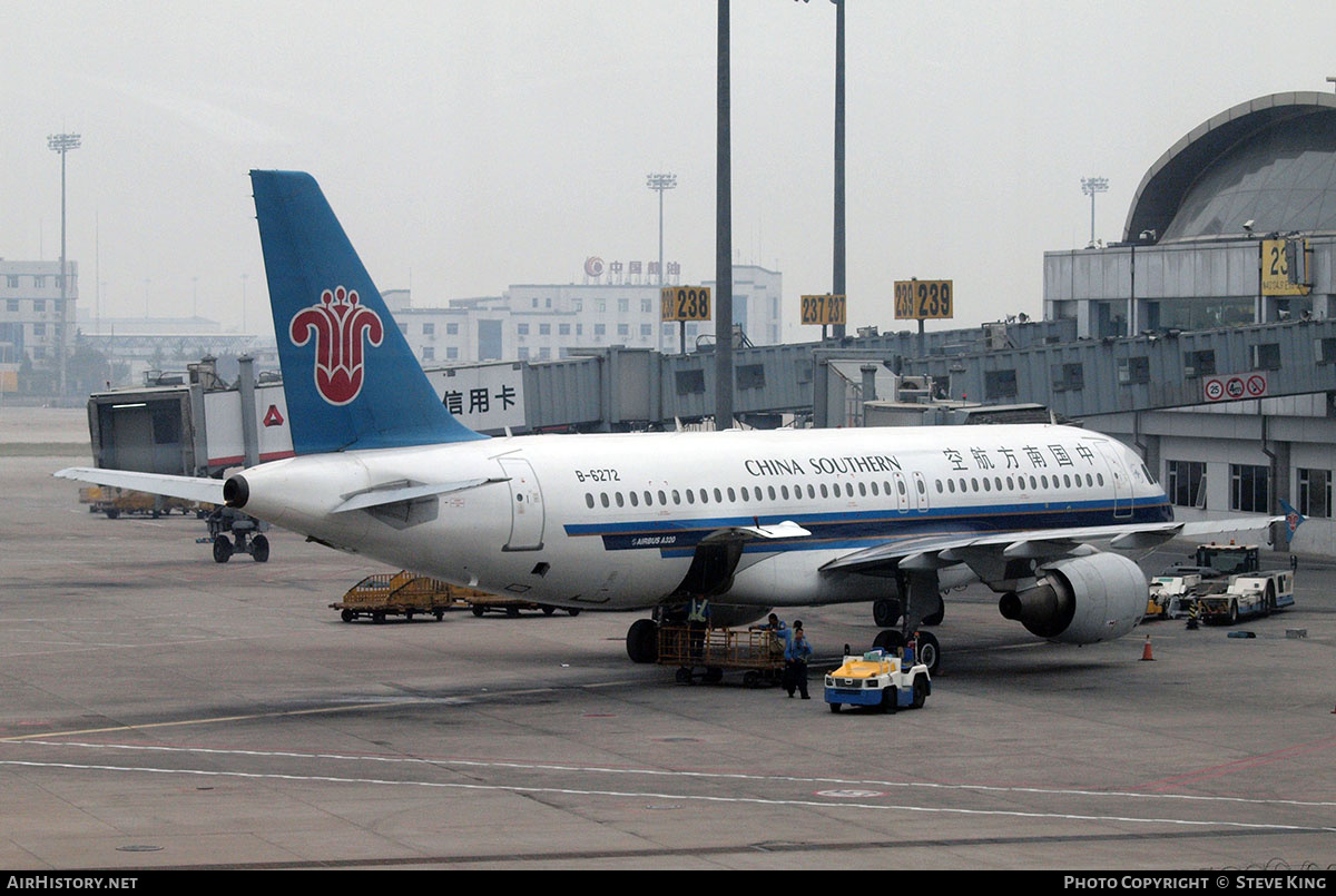 Aircraft Photo of B-6272 | Airbus A320-214 | China Southern Airlines | AirHistory.net #809812