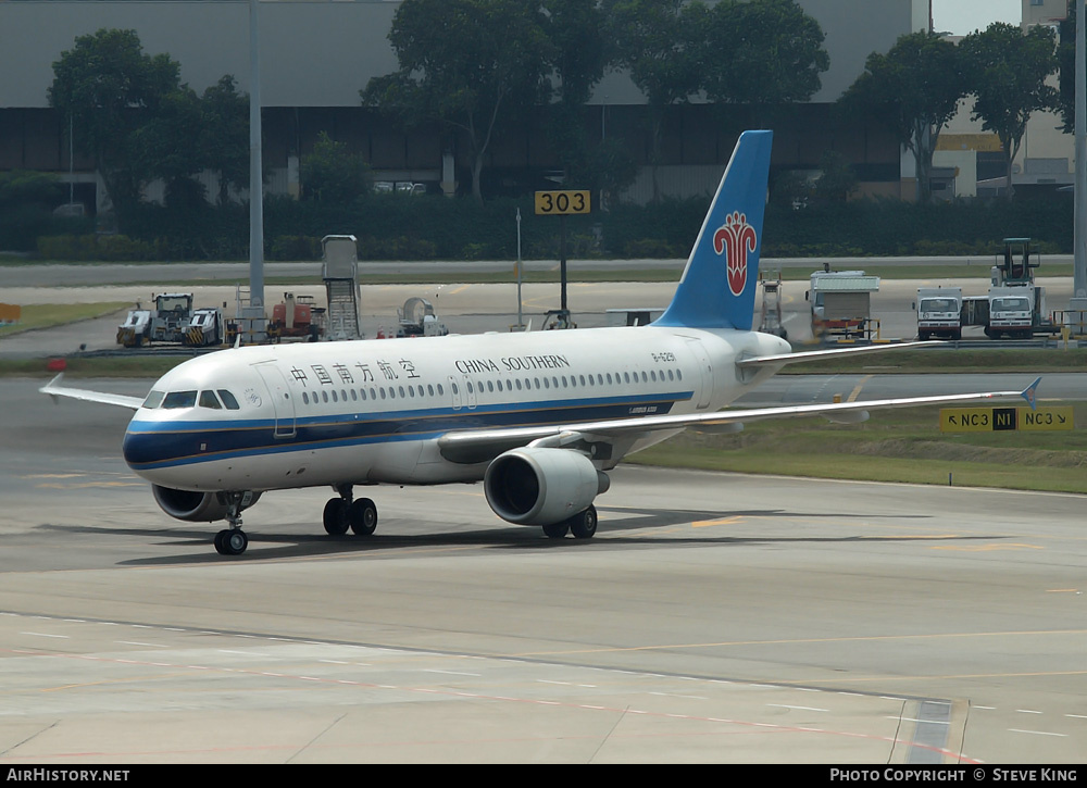 Aircraft Photo of B-6291 | Airbus A320-214 | China Southern Airlines | AirHistory.net #809817