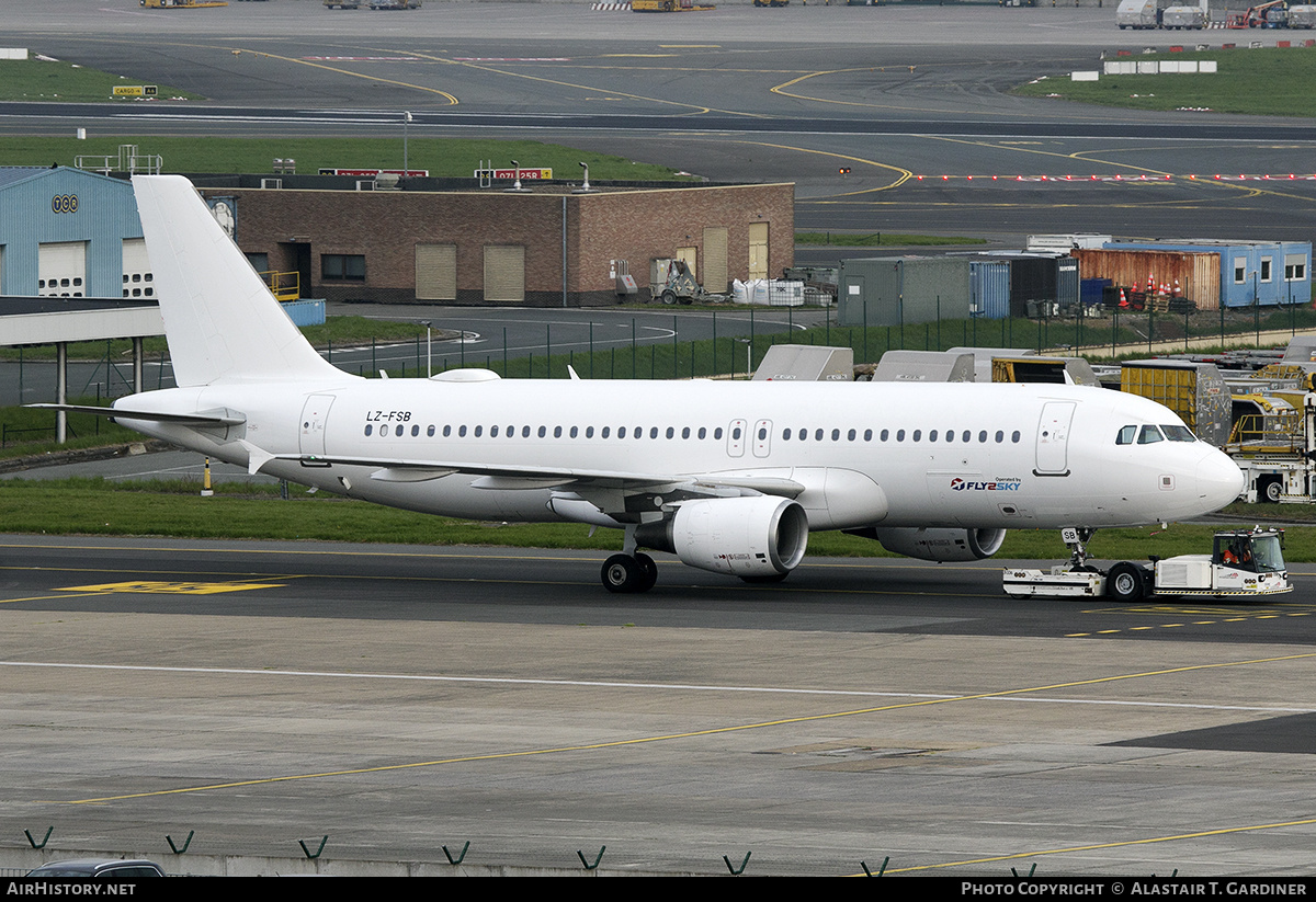 Aircraft Photo of LZ-FSB | Airbus A320-214 | Fly2Sky | AirHistory.net #809886