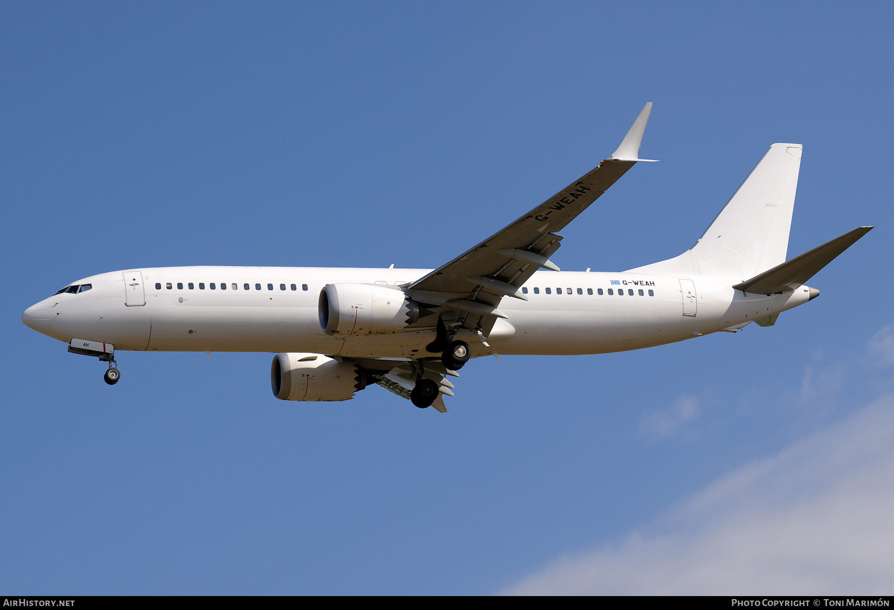Aircraft Photo of G-WEAH | Boeing 737-8 Max 8 | AirHistory.net #809925