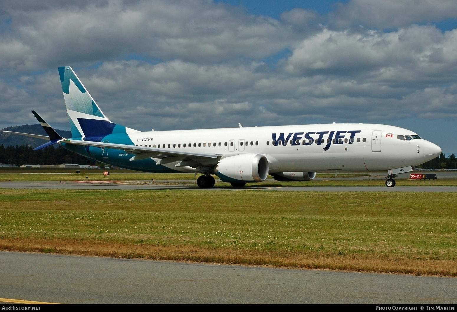 Aircraft Photo of C-GFVE | Boeing 737-8 Max 8 | WestJet | AirHistory.net #809941