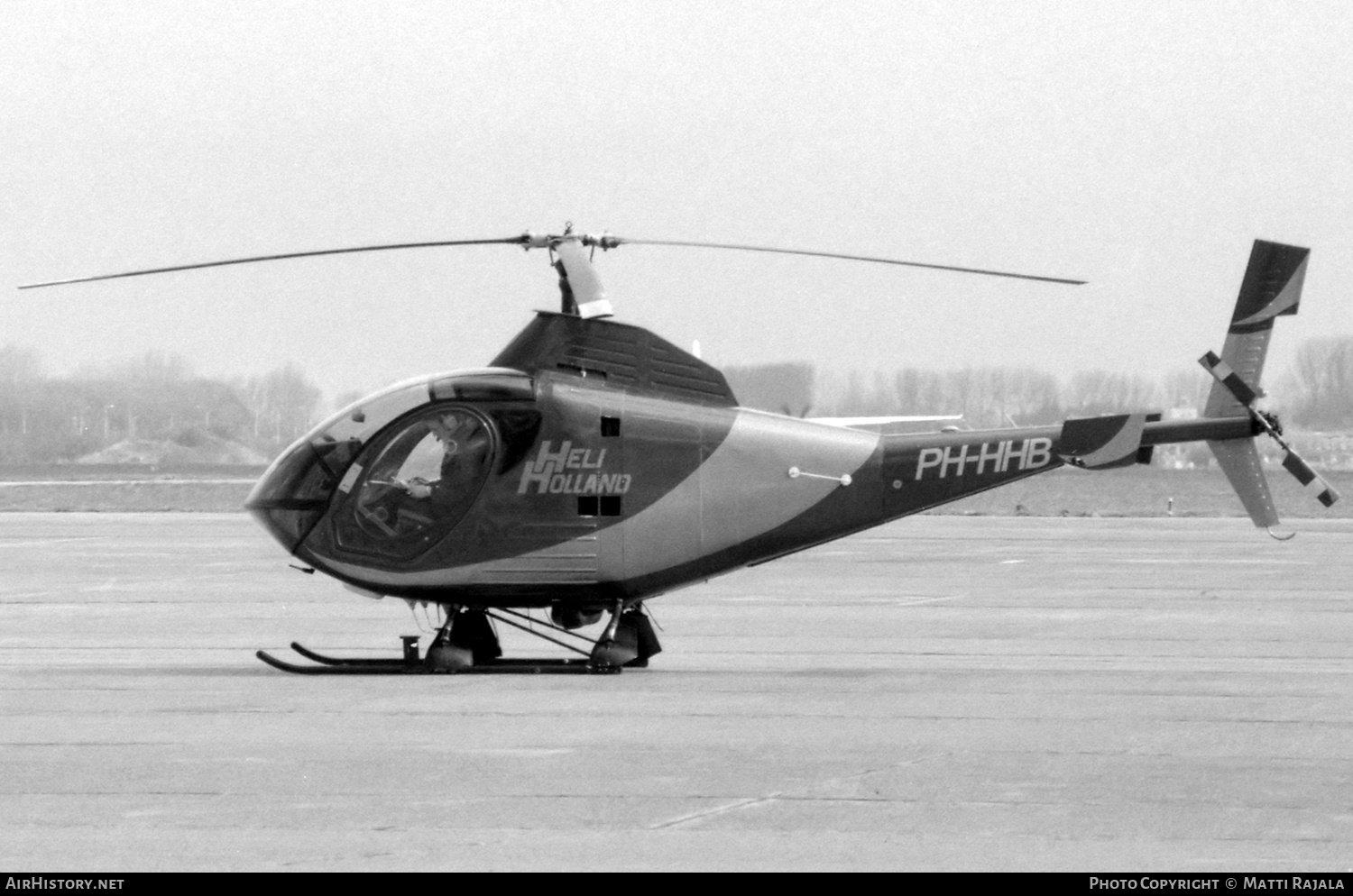 Aircraft Photo of PH-HHB | Schweizer 330 (269D) | Heli Holland | AirHistory.net #810009