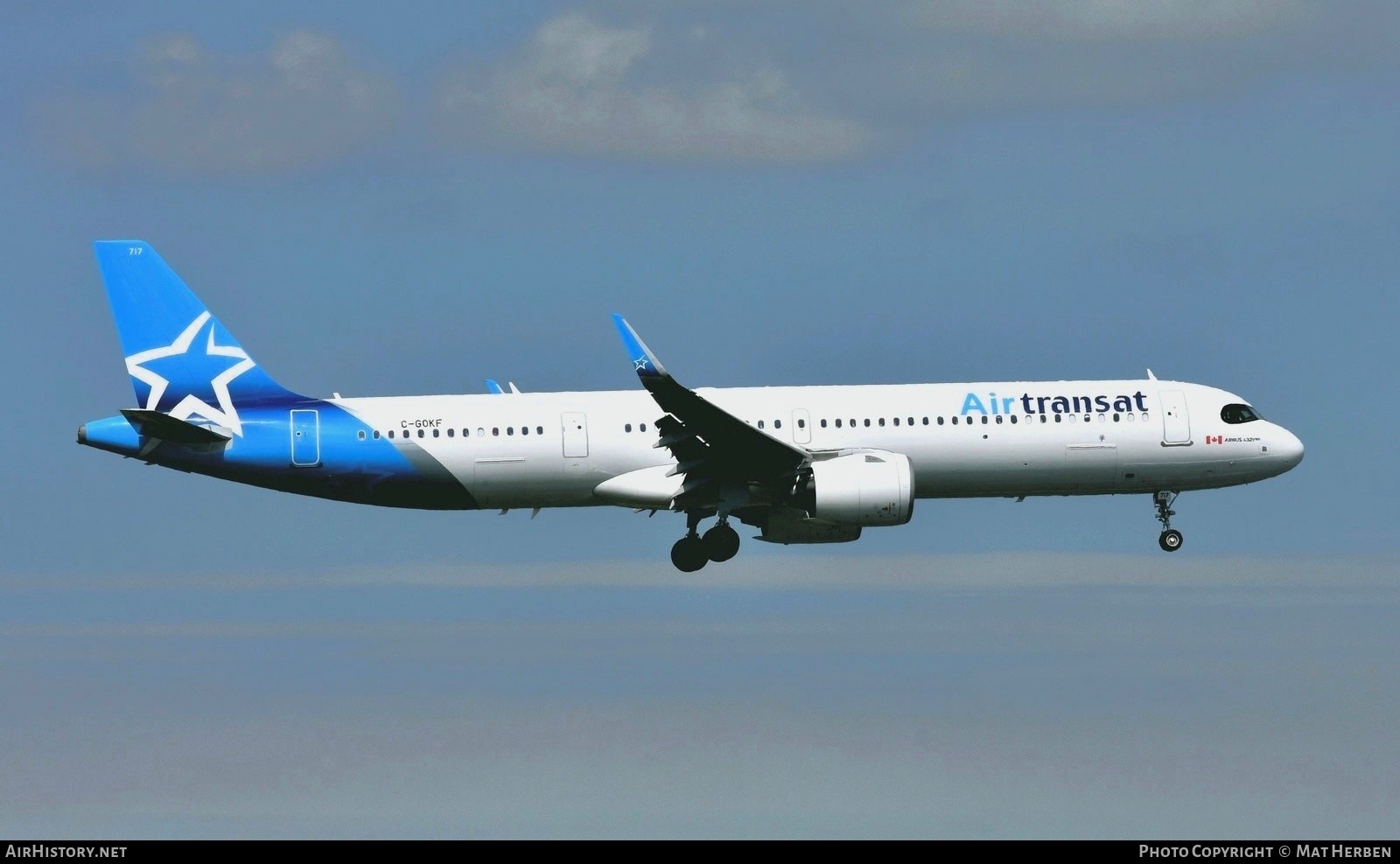 Aircraft Photo of C-GOKF | Airbus A321-271NX | Air Transat | AirHistory.net #810015