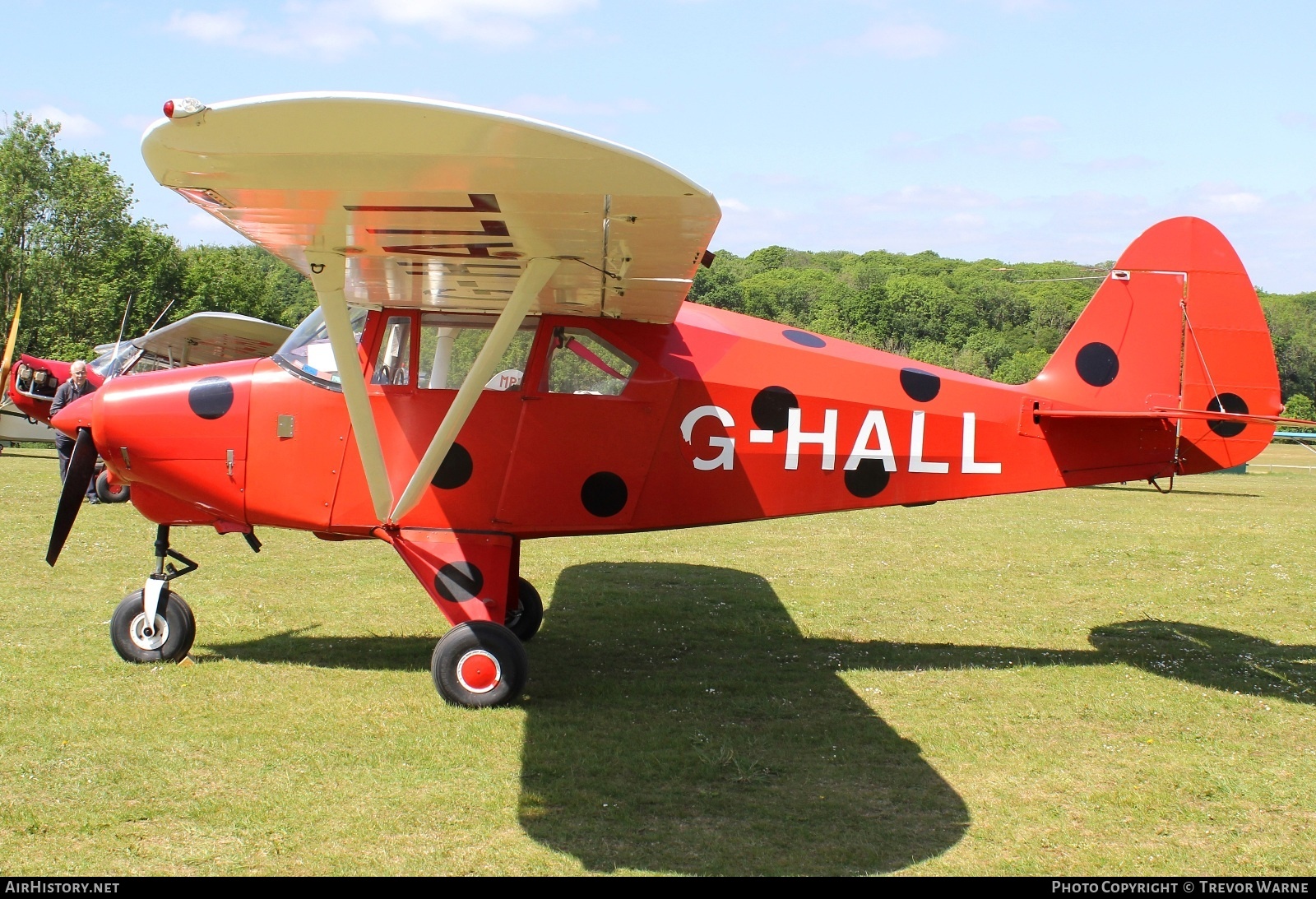 Aircraft Photo of G-HALL | Piper PA-22-160 Tri-Pacer | AirHistory.net #810084