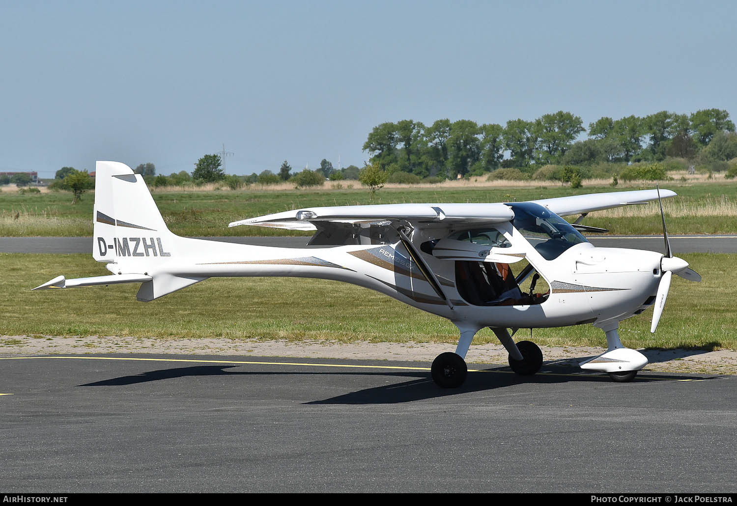 Aircraft Photo of D-MZHL | Remos GX | AirHistory.net #810133