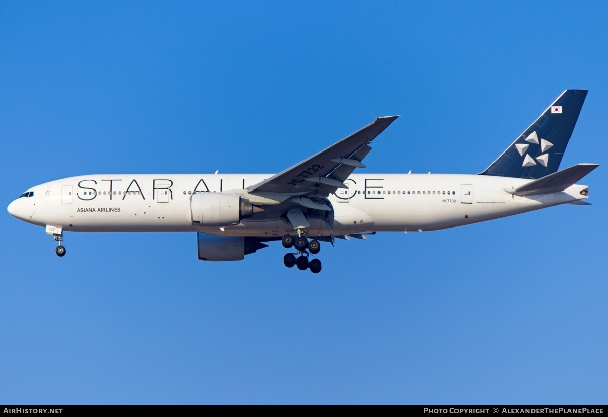 Aircraft Photo of HL7732 | Boeing 777-28E/ER | Asiana Airlines | AirHistory.net #810181