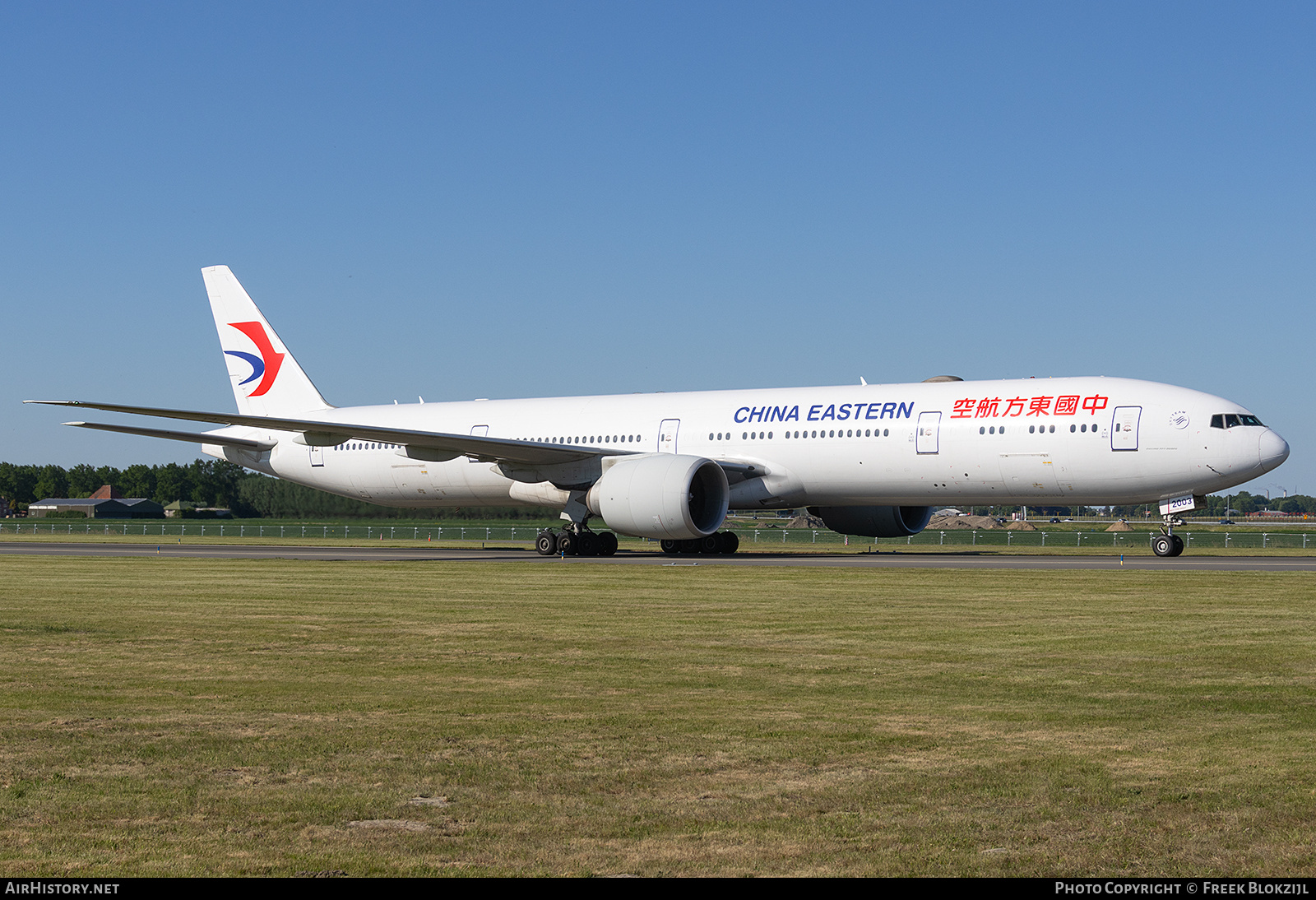 Aircraft Photo of B-2003 | Boeing 777-39P/ER | China Eastern Airlines | AirHistory.net #810215