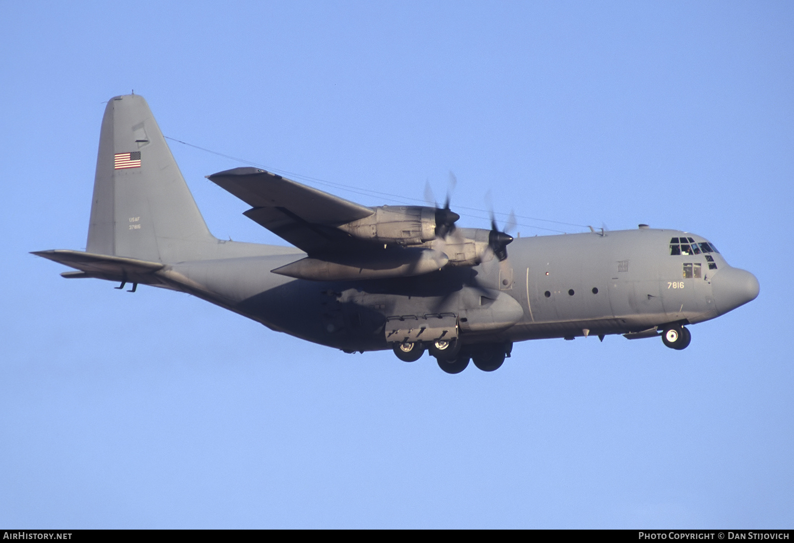 Aircraft Photo of 63-7816 / 37816 | Lockheed C-130E Hercules (L-382) | USA - Air Force | AirHistory.net #810217