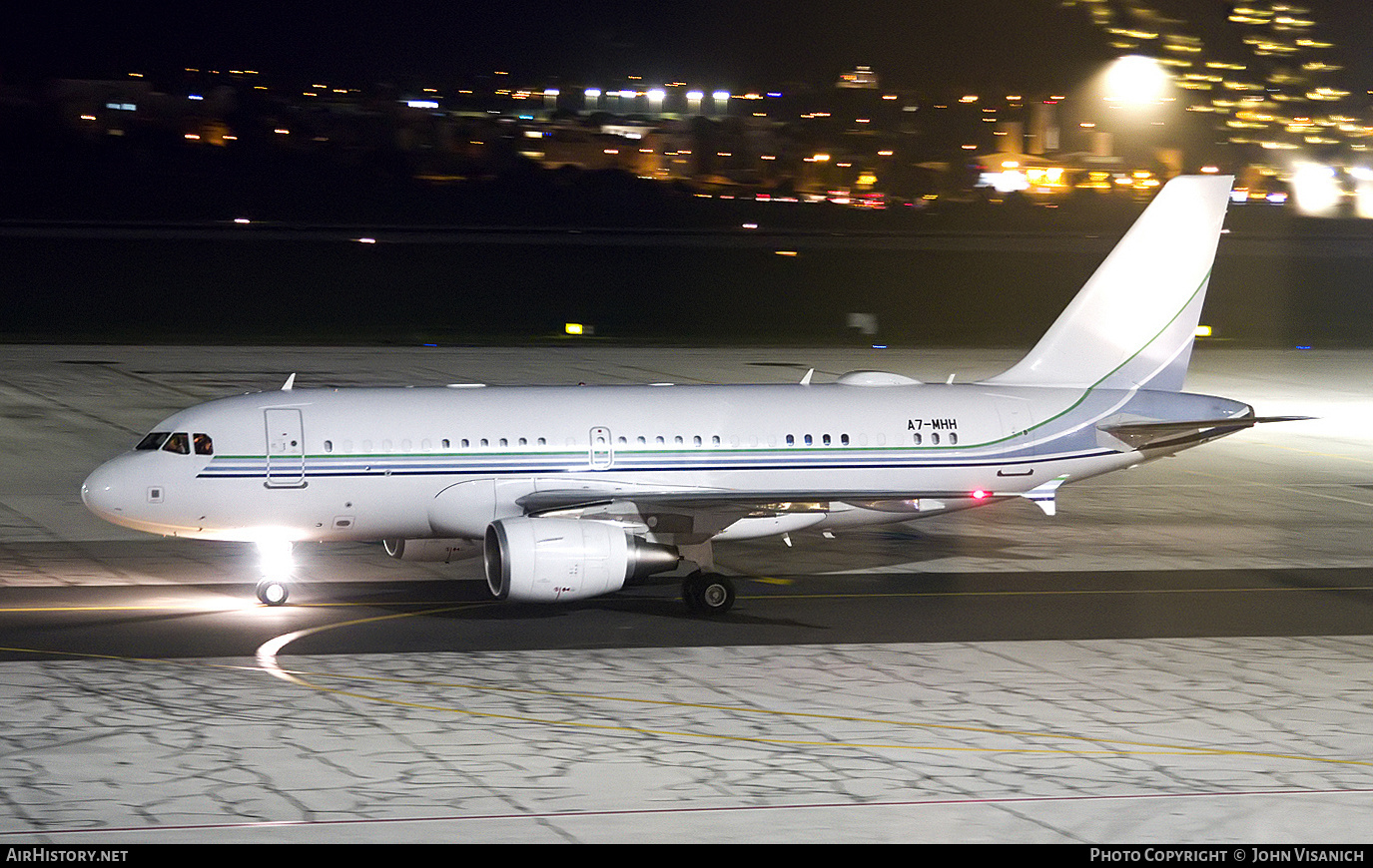 Aircraft Photo of A7-MHH | Airbus ACJ319 (A319-115/CJ) | Qatar Amiri Flight | AirHistory.net #810247