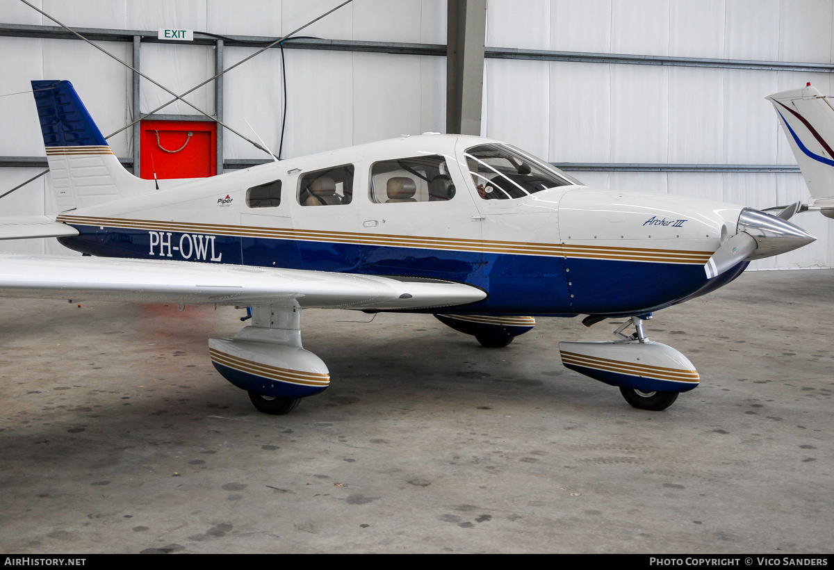 Aircraft Photo of PH-OWL | Piper PA-28-181 Archer III | AirHistory.net #810269