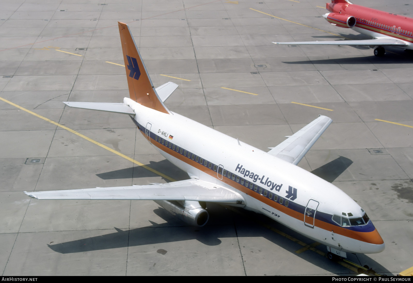 Aircraft Photo of D-AHLI | Boeing 737-2K5/Adv | Hapag-Lloyd | AirHistory.net #810280
