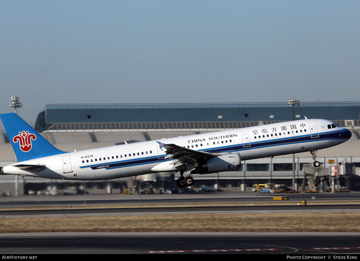 Aircraft Photo of B-6379 | Airbus A321-231 | China Southern Airlines | AirHistory.net #810304