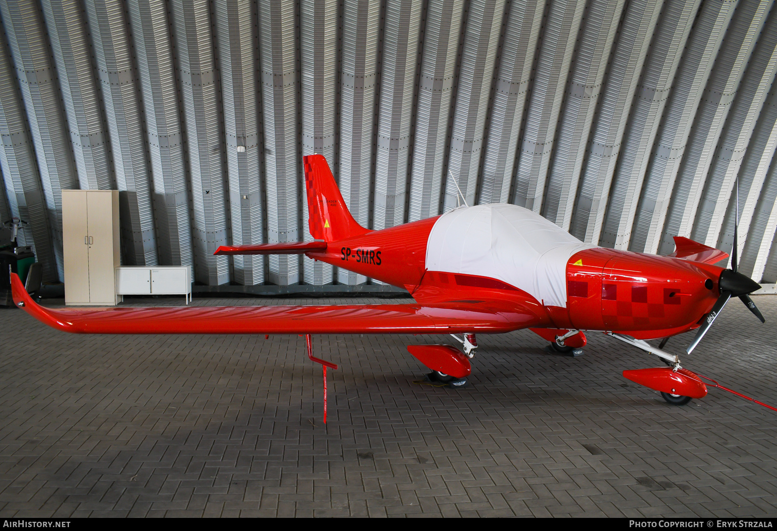 Aircraft Photo of SP-SMRS | Jihlavan Skyleader 400 | AirHistory.net #810373