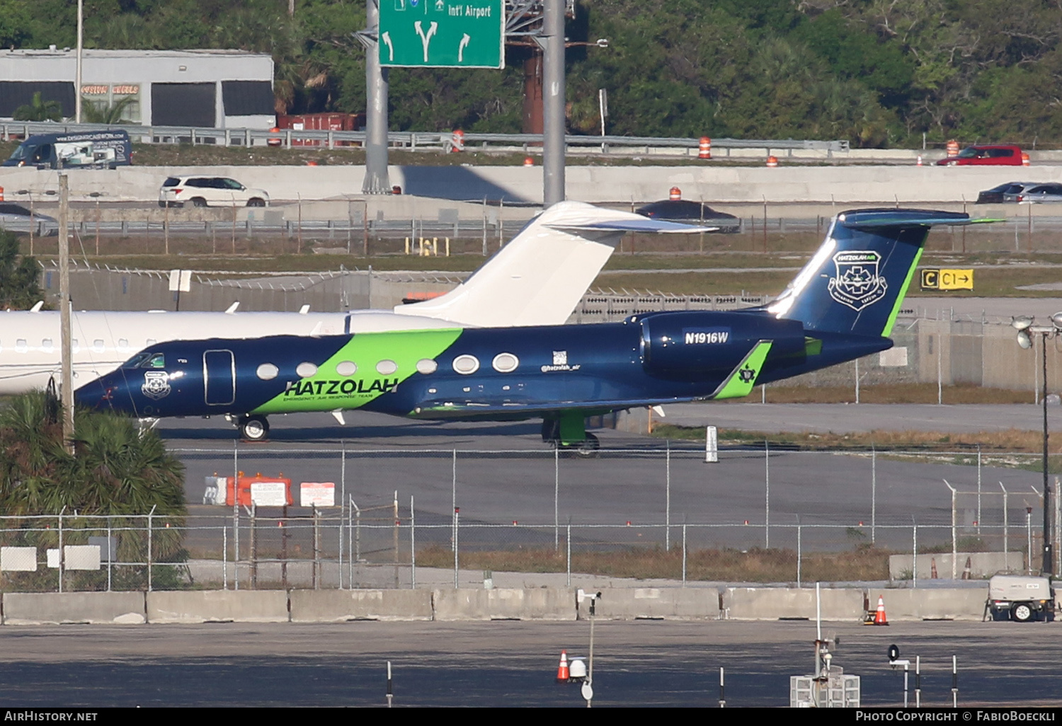 Aircraft Photo of N1916W | Gulfstream Aerospace G-V-SP Gulfstream G550 | Hatzolah Air | AirHistory.net #810389