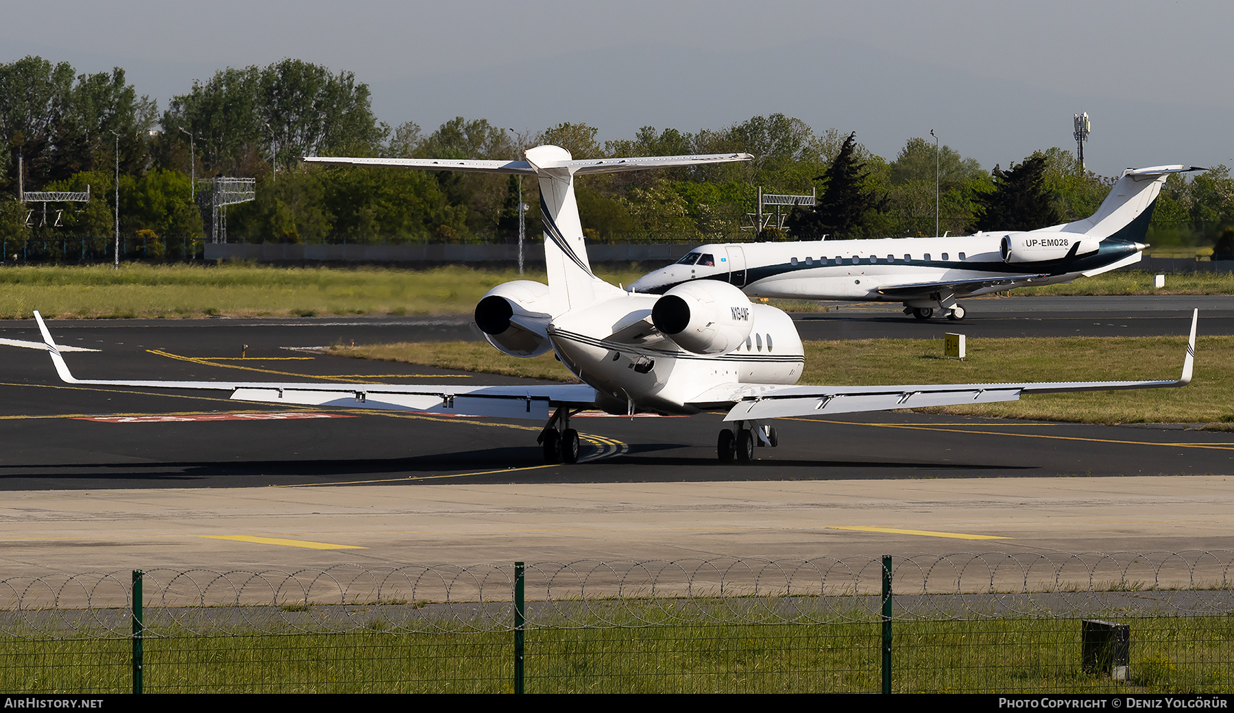 Aircraft Photo of N194MF | Gulfstream Aerospace G-V Gulfstream V | AirHistory.net #810415