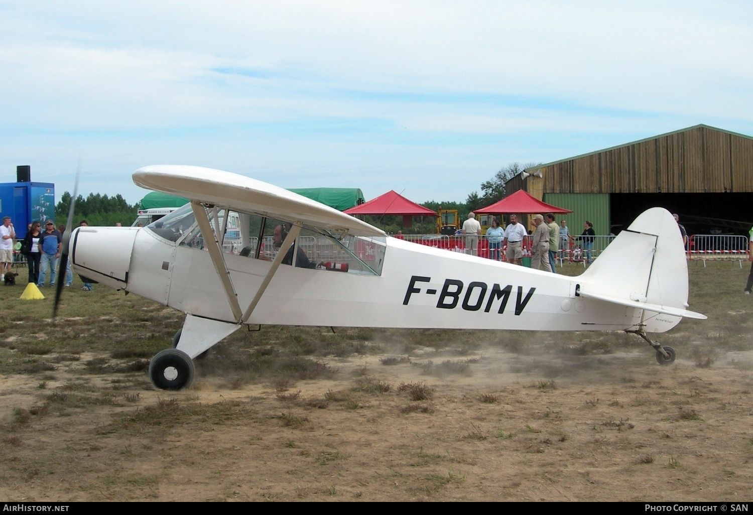 Aircraft Photo of F-BOMV | Piper PA-18-95 Super Cub | AirHistory.net #810428