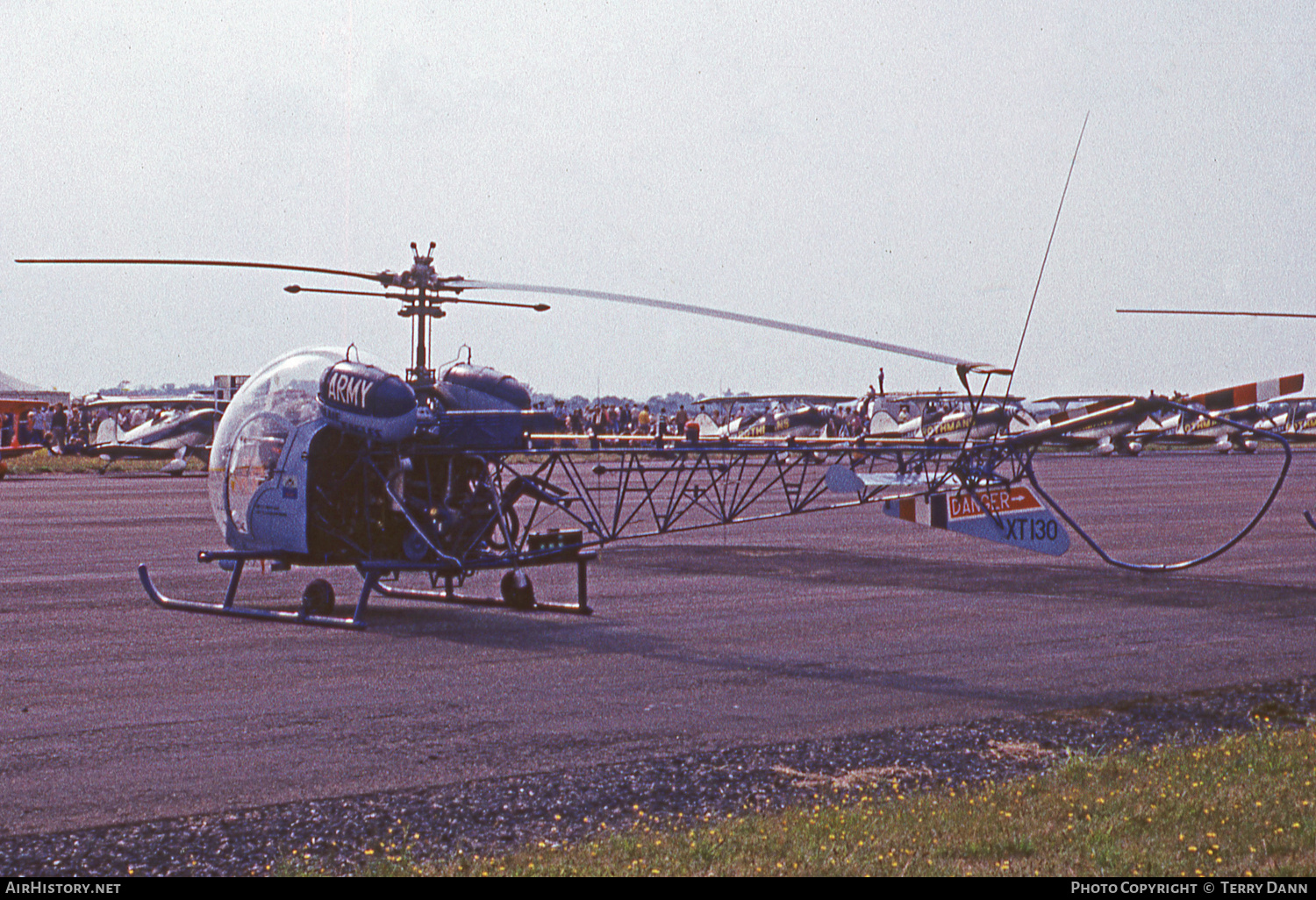 Aircraft Photo of XT130 | Bell 47G-3B-2 Sioux | UK - Army | AirHistory.net #810441