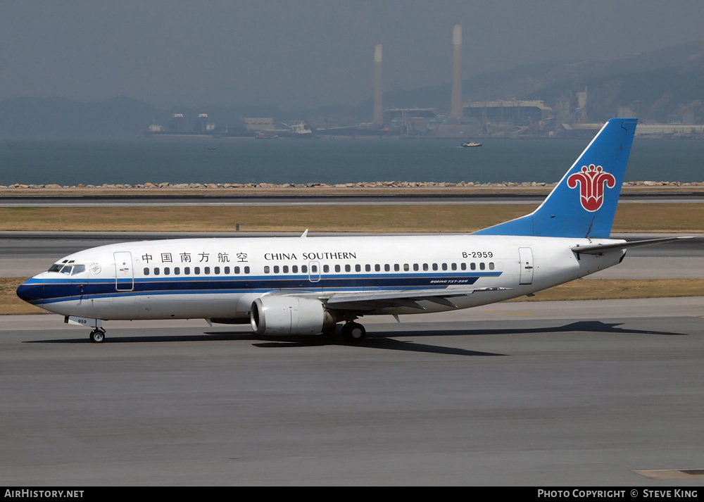 Aircraft Photo of B-2959 | Boeing 737-31B | China Southern Airlines | AirHistory.net #810550
