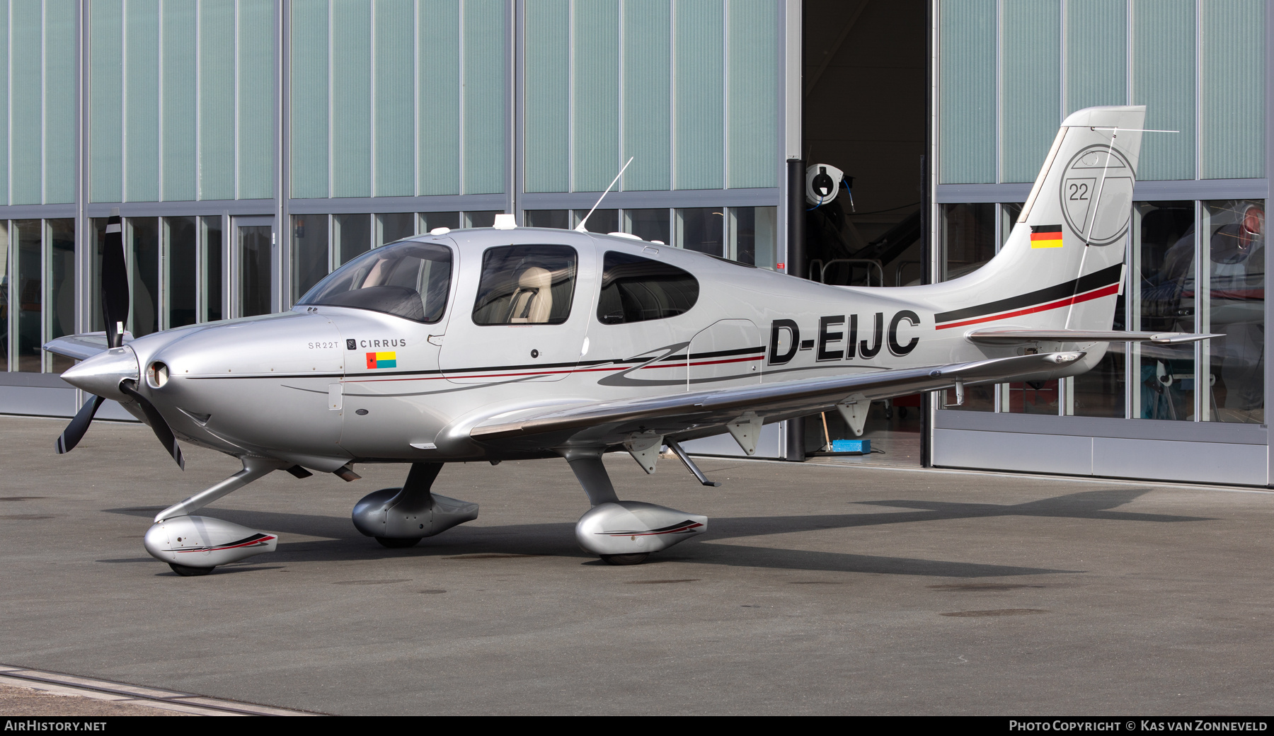 Aircraft Photo of D-EIJC | Cirrus SR-22T G3 | AirHistory.net #810559