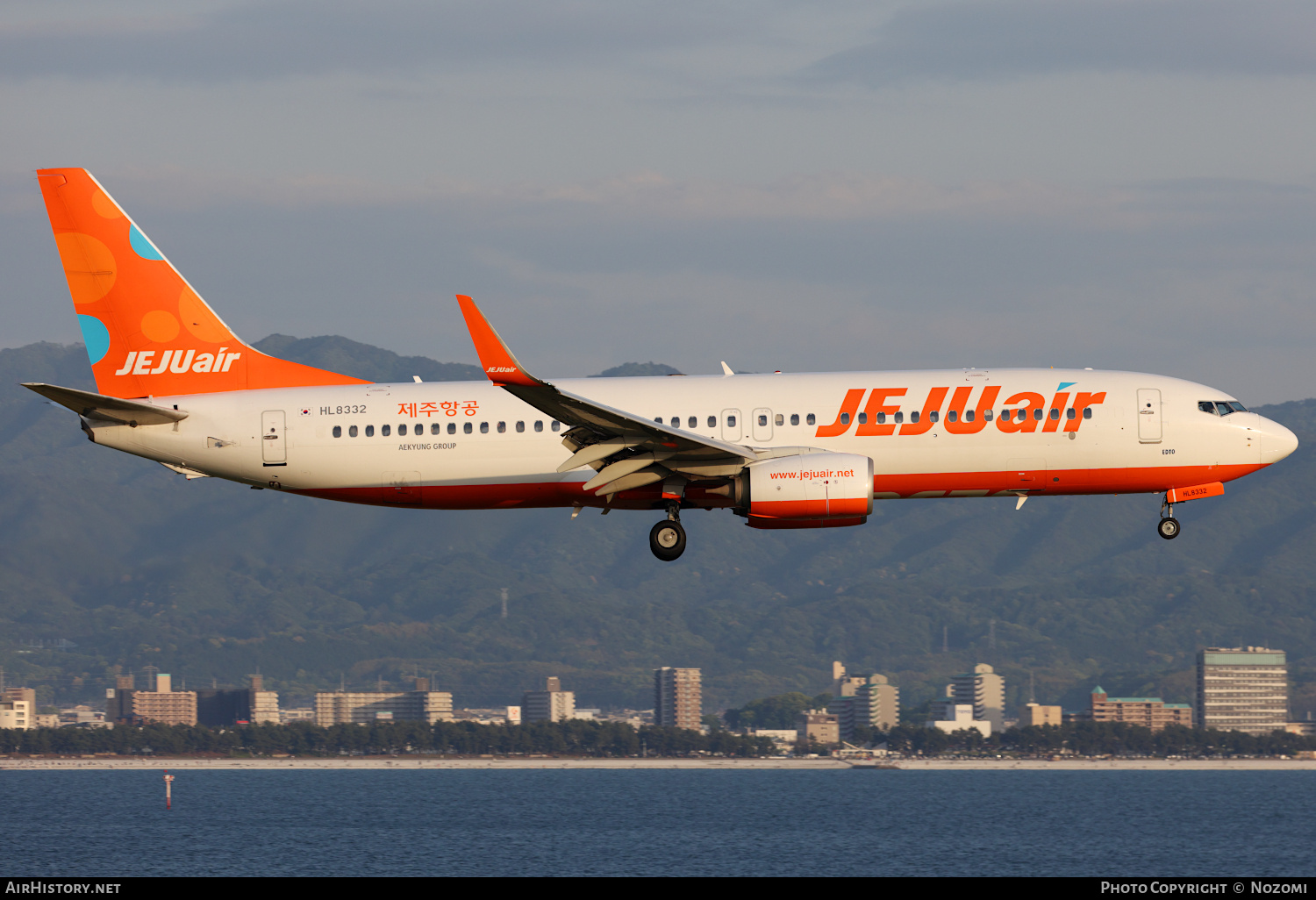 Aircraft Photo of HL8332 | Boeing 737-8JP | Jeju Air | AirHistory.net #810562