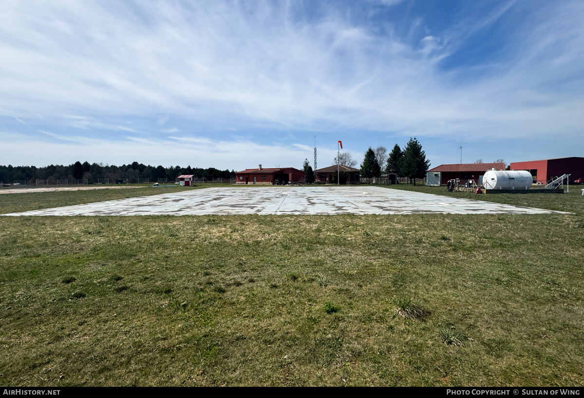 Airport photo of Sahechores Heliport in Spain | AirHistory.net #810580
