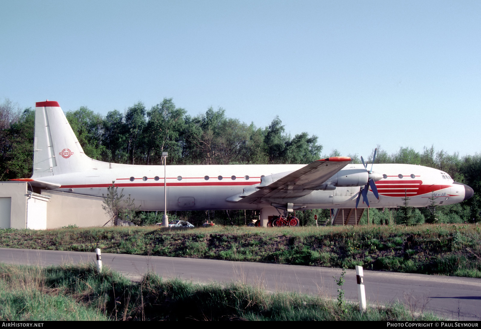 Aircraft Photo of OK-WAJ | Ilyushin Il-18D | AirHistory.net #810581