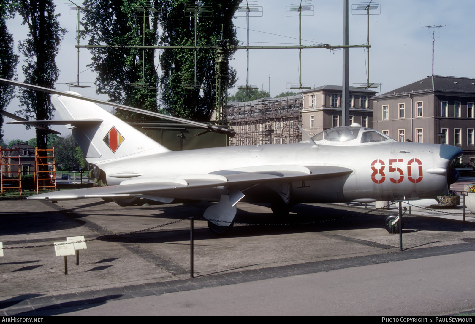 Aircraft Photo of 850 | PZL-Mielec Lim-5P (MiG-17PF) | East Germany - Air Force | AirHistory.net #810582
