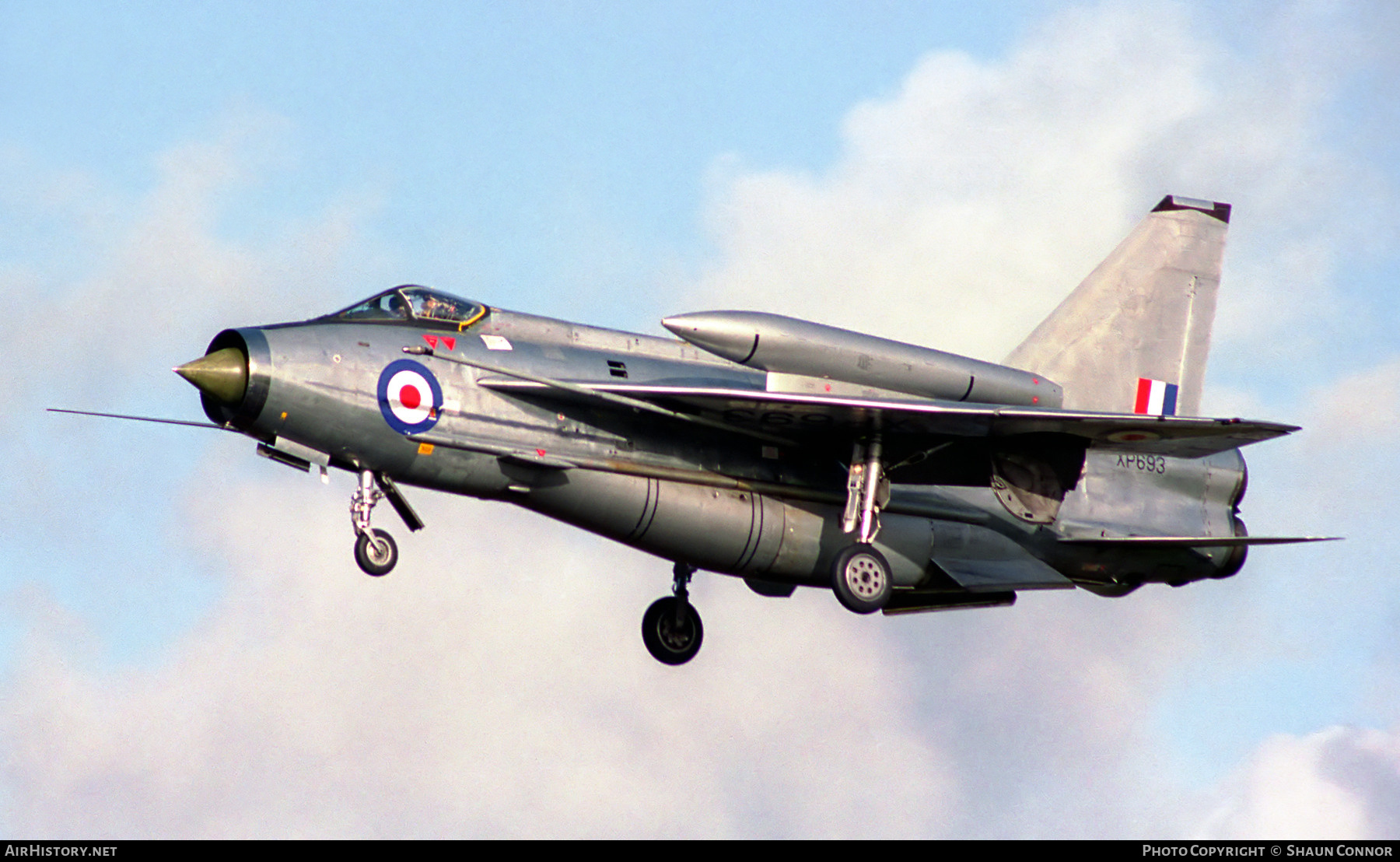 Aircraft Photo of XP693 | English Electric Lightning F6 | UK - Air Force | AirHistory.net #810780
