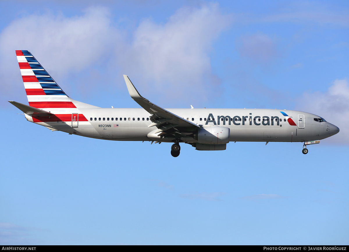 Aircraft Photo of N923NN | Boeing 737-823 | American Airlines | AirHistory.net #810890