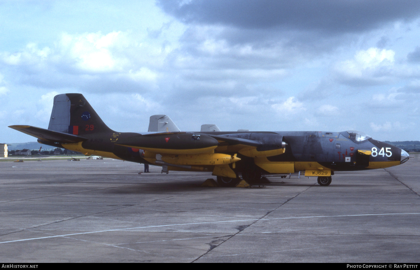 Aircraft Photo of WJ629 | English Electric Canberra TT18 | UK - Air Force | AirHistory.net #810932