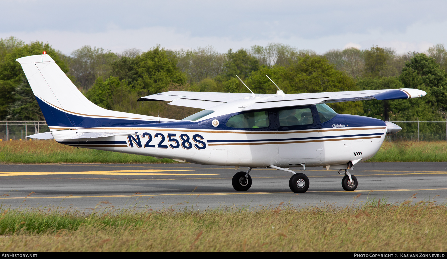 Aircraft Photo of N2258S | Cessna T210L Turbo Centurion | AirHistory.net #811013