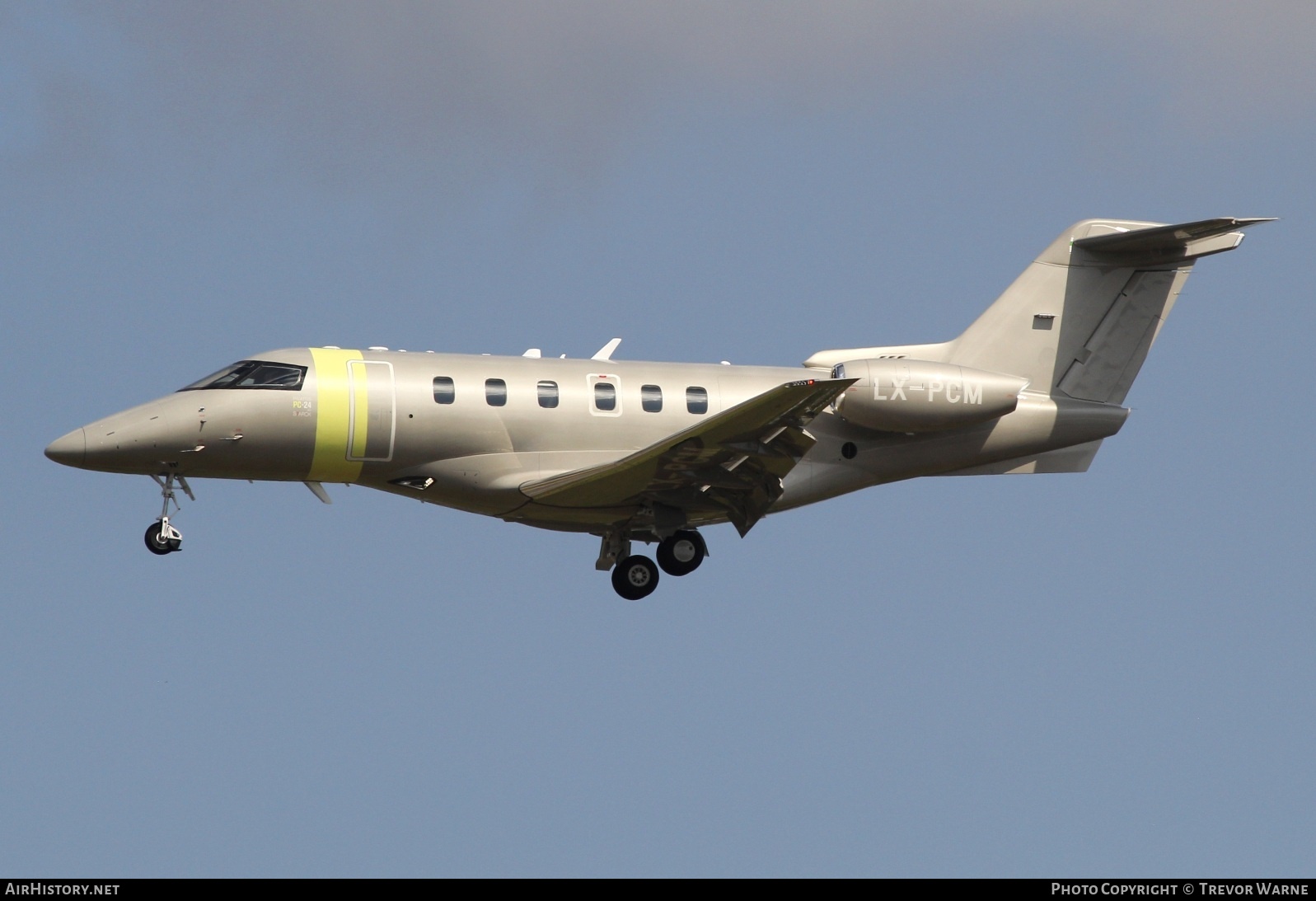 Aircraft Photo of LX-PCM | Pilatus PC-24 | AirHistory.net #811117