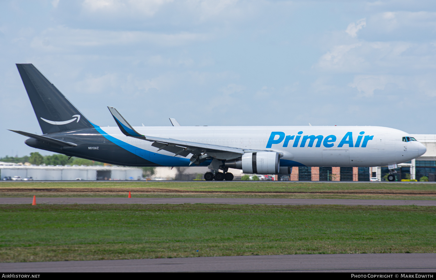 Aircraft Photo of N613AZ | Boeing 767-332/ER(BDSF) | Prime Air | AirHistory.net #811201