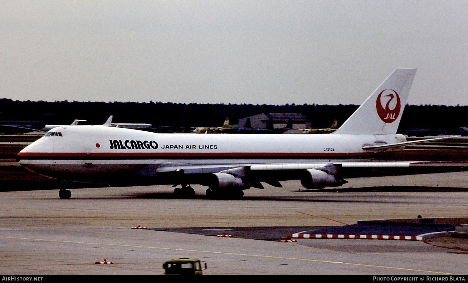 Aircraft Photo of JA8132 | Boeing 747-246F/SCD | Japan Air Lines - JAL Cargo | AirHistory.net #811250
