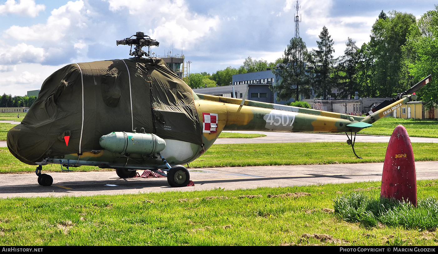 Aircraft Photo of 4507 | Mil Mi-2RL | Poland - Air Force | AirHistory.net #811298