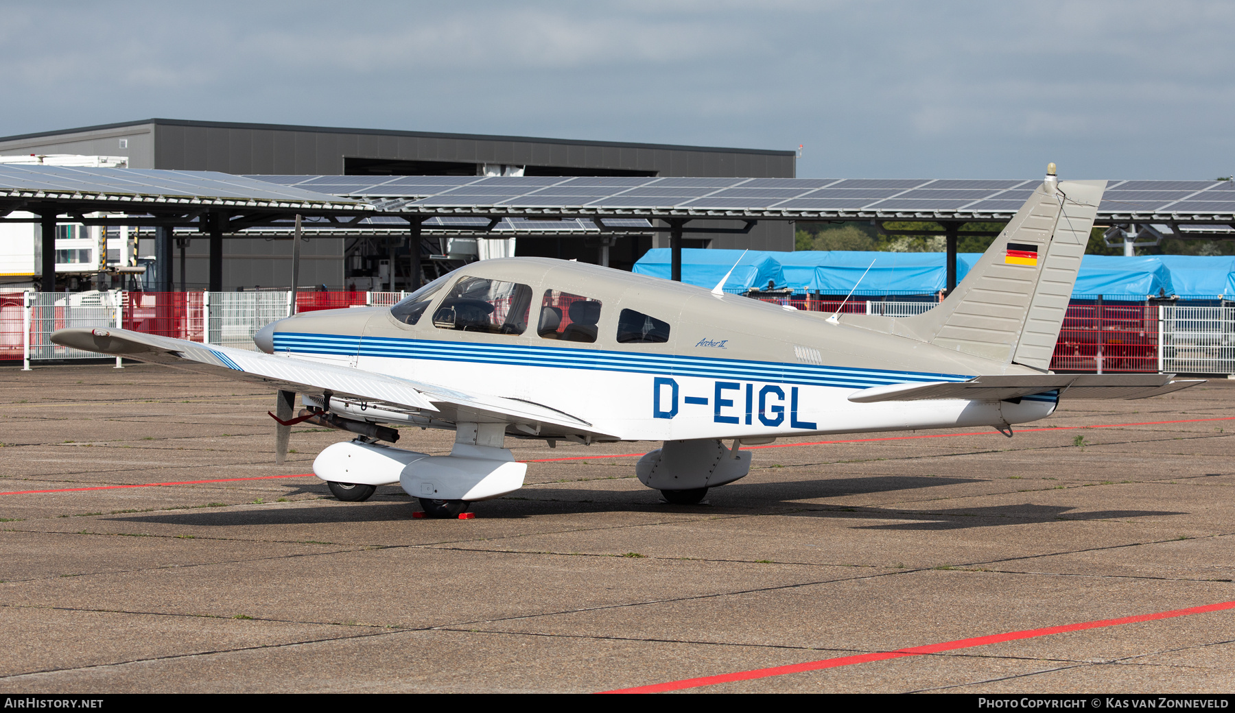 Aircraft Photo of D-EIGL | Piper PA-28-181 Archer II | AirHistory.net #811313