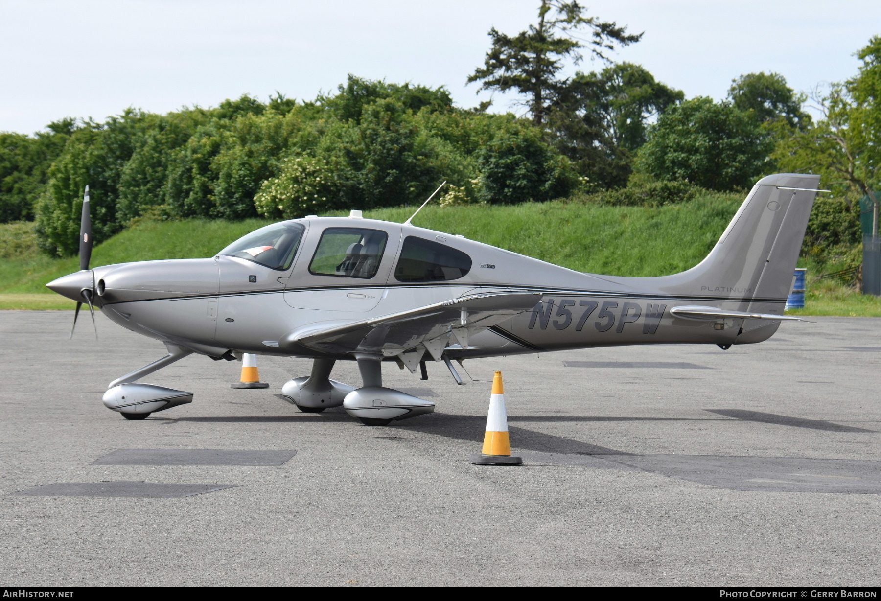 Aircraft Photo of N575PW | Cirrus SR-22T G6-GTS Platinum | AirHistory.net #811317
