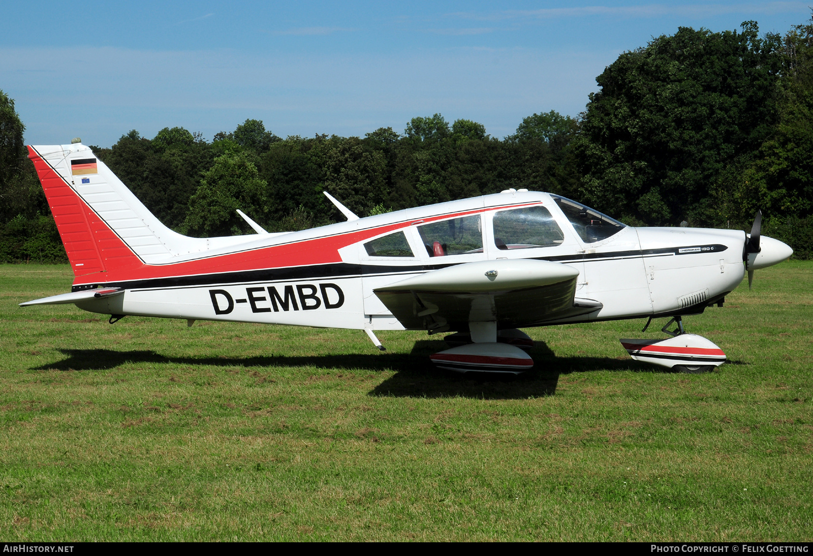 Aircraft Photo of D-EMBD | Piper PA-28-180 Cherokee G | AirHistory.net #811365