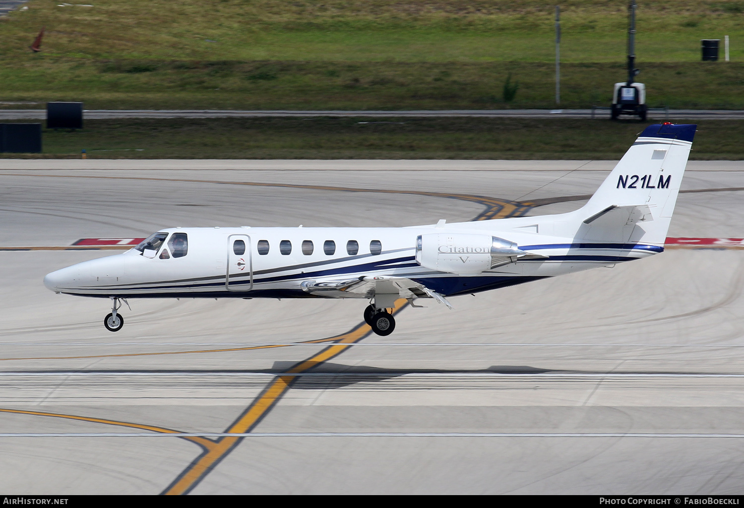 Aircraft Photo of N21LM | Cessna 560 Citation V | AirHistory.net #811371