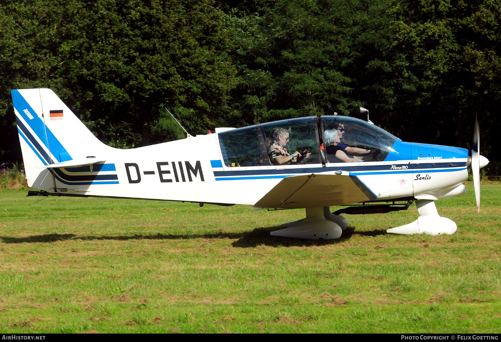 Aircraft Photo of D-EIIM | Robin DR-400-180R Remorqueur | AirHistory.net #811380