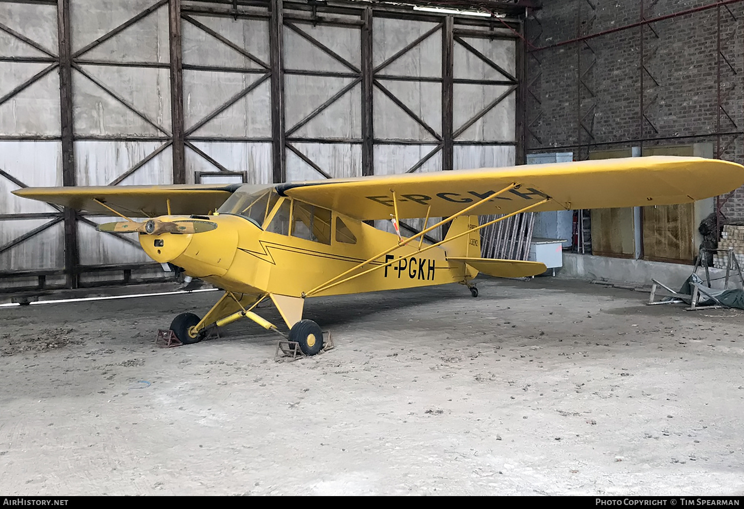 Aircraft Photo of F-PGKH | Piper J-3C-90 Cub | AirHistory.net #811396