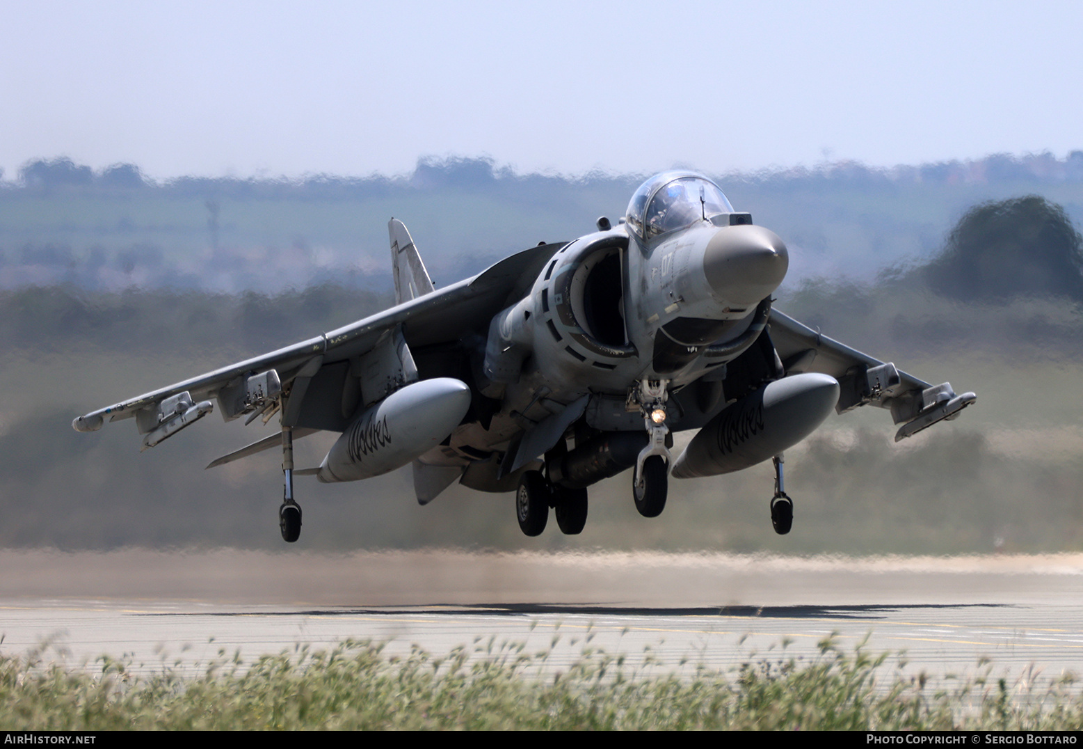 Aircraft Photo of MM7213 / 164508 | Boeing AV-8B Harrier II+ | Italy - Navy | AirHistory.net #811433