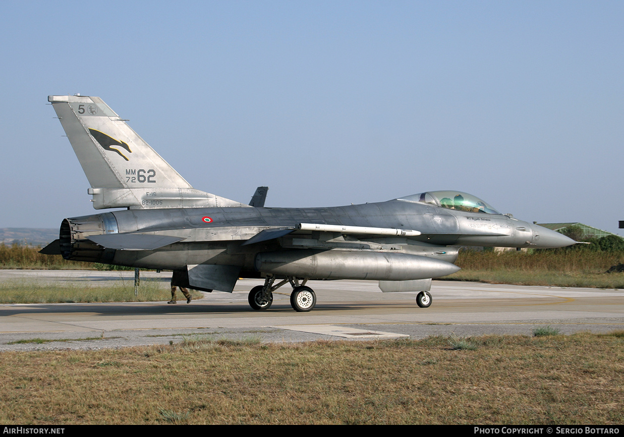 Aircraft Photo of MM7262 / 82-1005 | General Dynamics F-16A/ADF Fighting Falcon | Italy - Air Force | AirHistory.net #811445