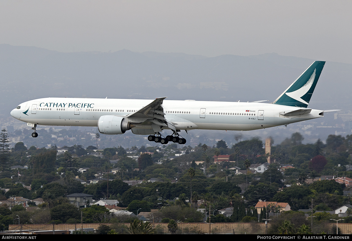 Aircraft Photo of B-KQJ | Boeing 777-367/ER | Cathay Pacific Airways | AirHistory.net #811498